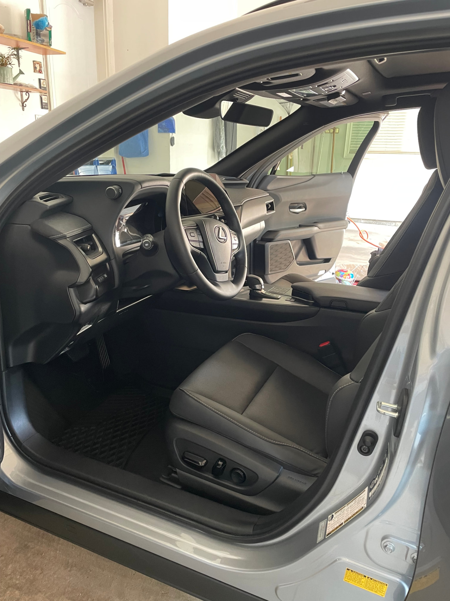 Car Detailing · Interior full detail - After